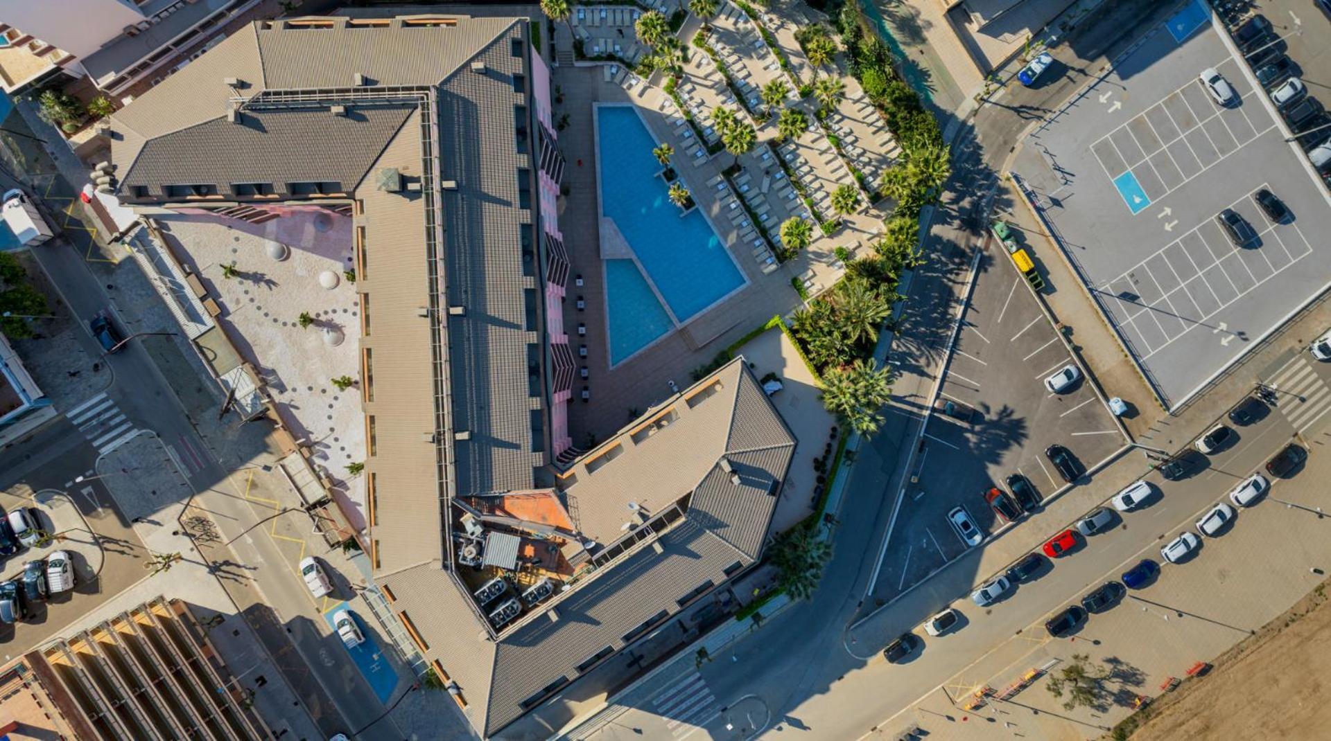 Aqua Hotel The Breeze (Adults Only +18) All Inclusive Santa Susanna Exterior photo