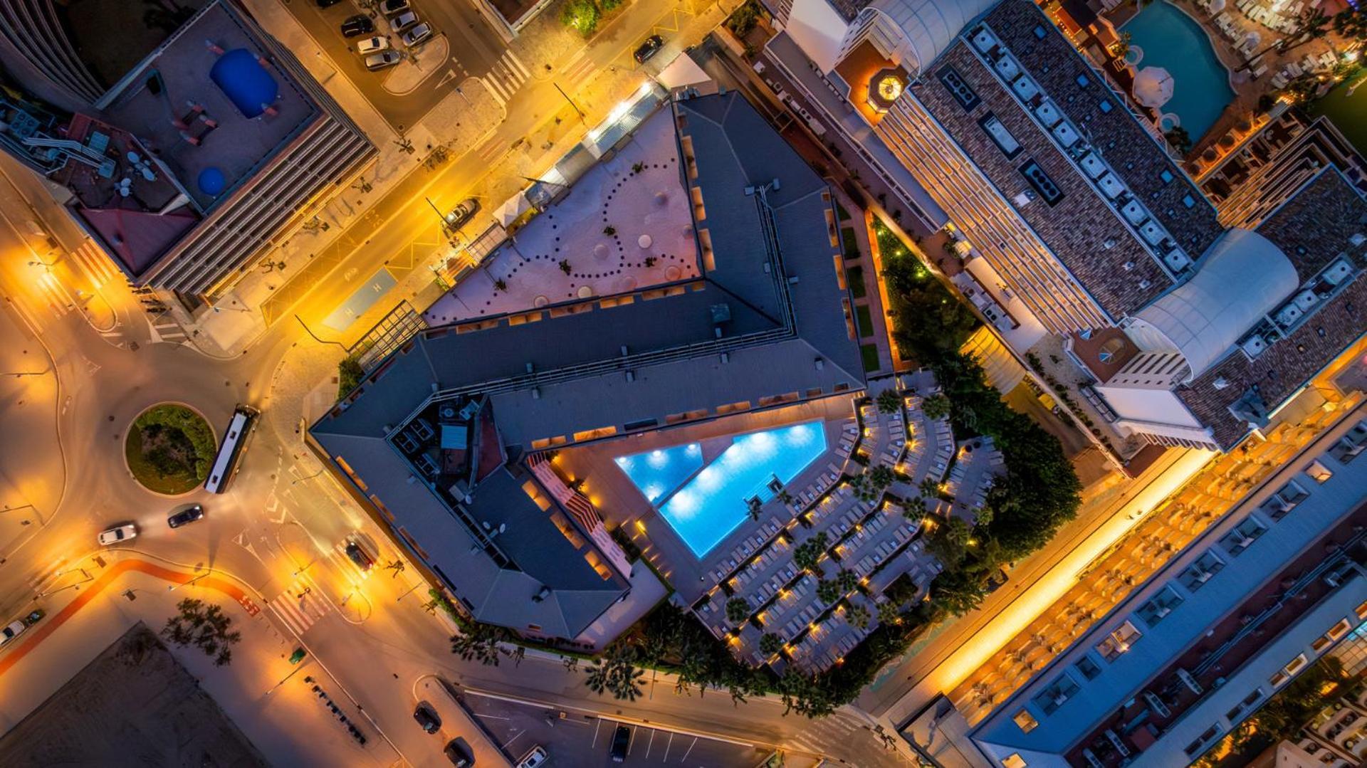 Aqua Hotel The Breeze (Adults Only +18) All Inclusive Santa Susanna Exterior photo