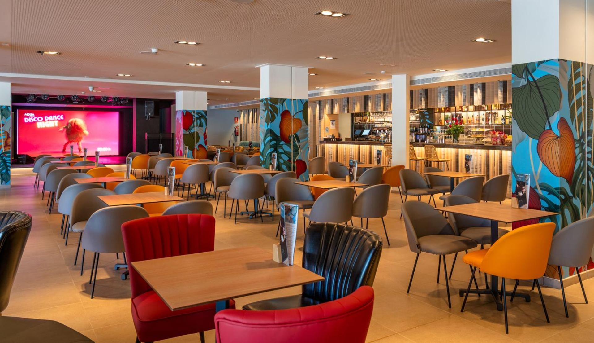 Aqua Hotel The Breeze (Adults Only +18) All Inclusive Santa Susanna Exterior photo