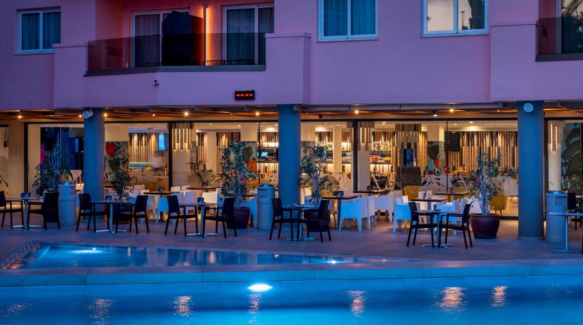Aqua Hotel The Breeze (Adults Only +18) All Inclusive Santa Susanna Exterior photo